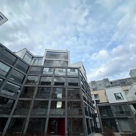 Penthouse With Private Sauna, Large Balcony, Ac Ελσίνκι