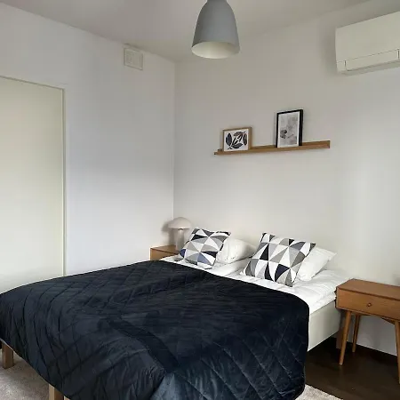 Penthouse With Private Sauna, Large Balcony, Ac