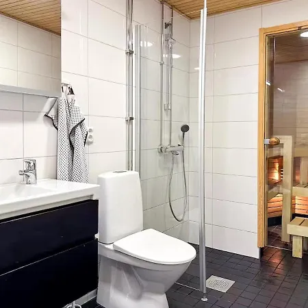 Penthouse With Private Sauna, Large Balcony, Ac *